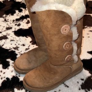 Womens Authentic UGG Tall 3-Button Boots